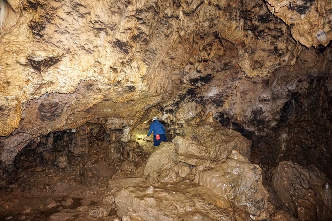 Auf Entdeckungstour in der Schönsteinhöhle
