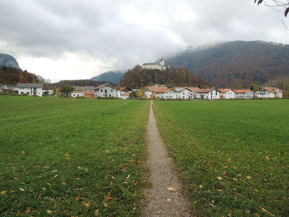 Wiesenpfad nach Hohenaschau