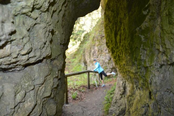 FS-Trailissimo ~ schmale Pfade in,an,durch Felsen in der Fränkischen Schweiz