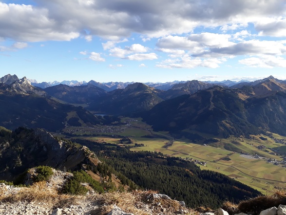 Blick vom Einstein auf Tannheim, Grän, Haldensee
