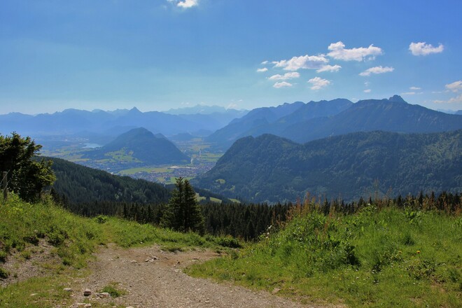 Blick vom Edeslberg auf Pfronten im Allägu