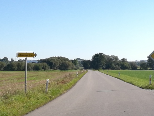 Westerheim Schild Richtung Attenhausen