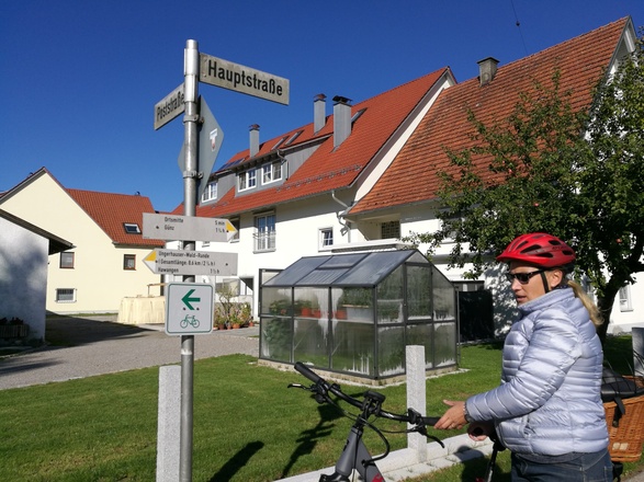 Westerheim Schilder Richtung Attenhausen