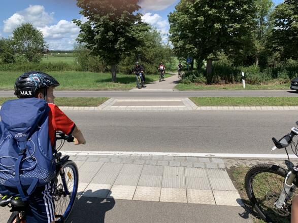 Überquerungshilfe über die Ortsumgehungsstraße von Ottobeuren