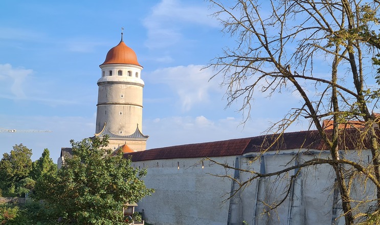 Schleifenroute - Nördlingen Stadtmauer mit Löpsinger Tor