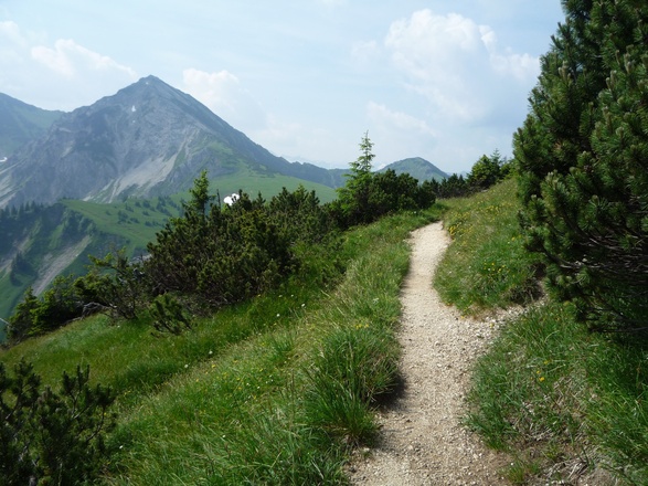 Der Wanderweg zum Wannenjoch