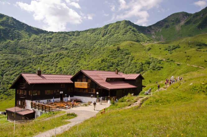 Schwarzwasserhütte im Sommer