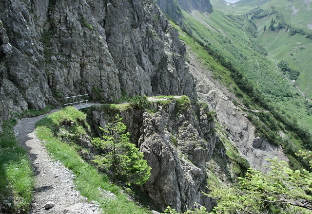 On the way to the Schrofenpass