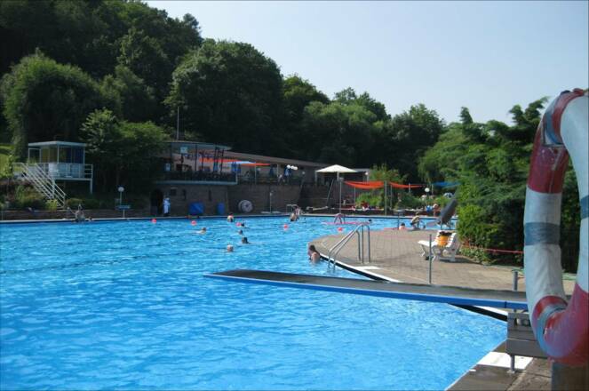Bergschwimmbad Erlenbach a. Main