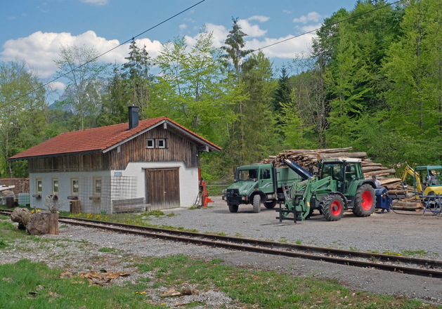 Alte Schmiede Energie aus Schadholz -Station 15 Kieferer Energiewanderweg