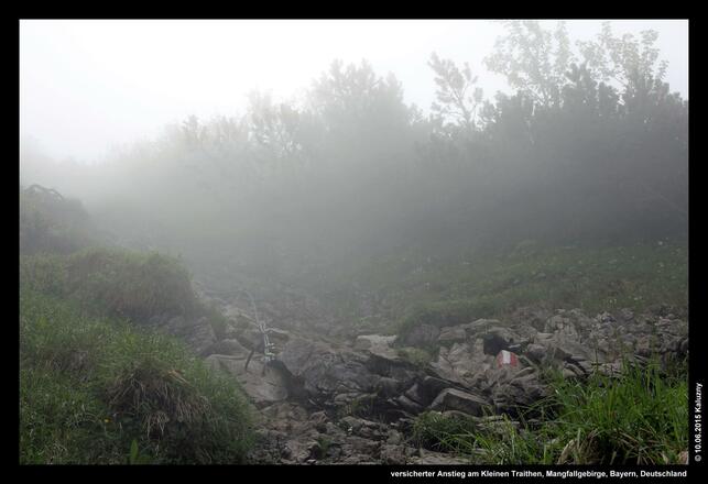 versicherter Anstieg am Kleinen Traithen, Mangfallgebirge, Bayern, Deutschland