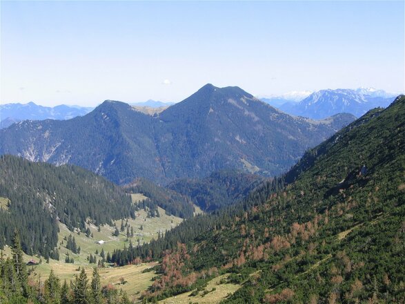 Großer Traithen, im Vordergrund die Soinalm
