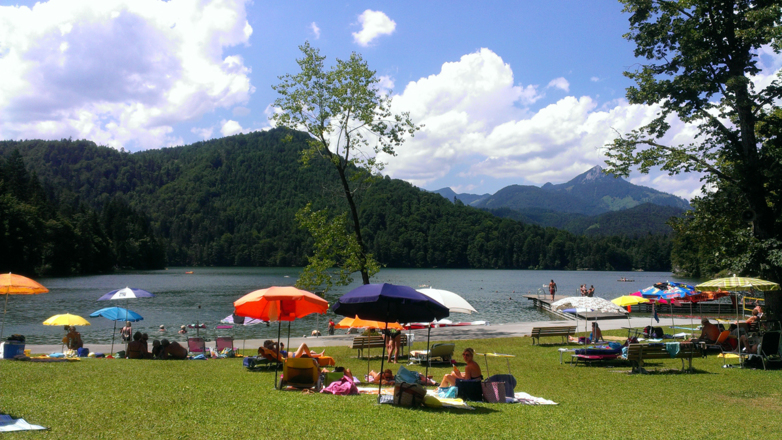 Badestrand am Hechtsee im Sommer