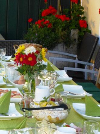 FRAUENSCHUH - Taferne in Köstendorf