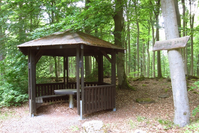 Schutzhütte am Hohen Sohl
