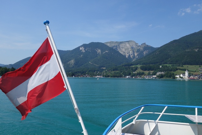 Fähre nach Strobl