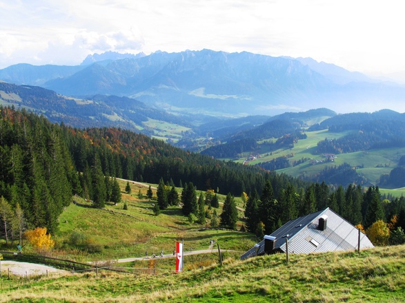 Blick zum Spitzstein über das Spitzsteinhaus