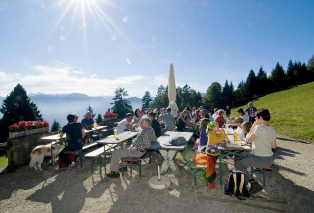 Agersgschwendt-Alm Sonnenterrasse