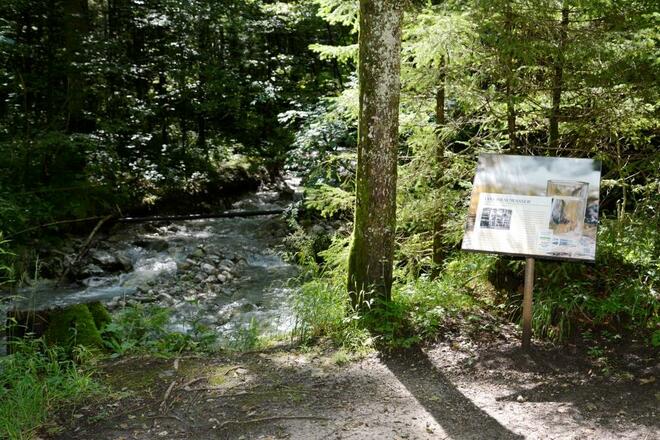 Bierlehrpfad - Station "Brauwasser"