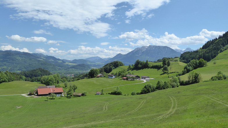 Aussicht vom "kleinen Berg" auf das Kaisergebirge