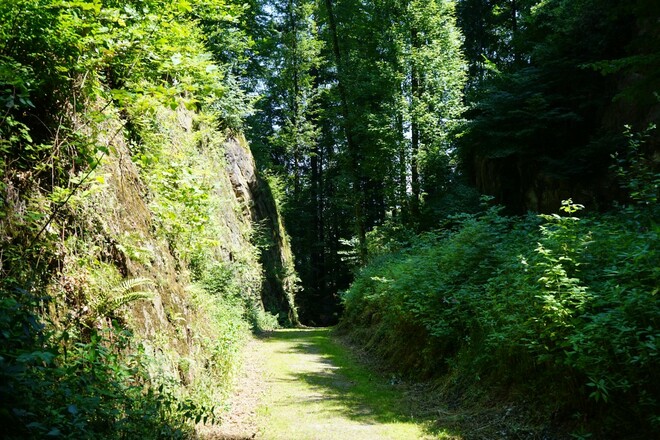 Wolfsschlucht Neubeuern Schiffleutwanderweg Station