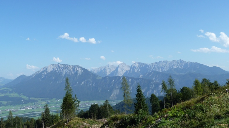 Ausblick auf das Kaisergebirge vom Schwarzenberg