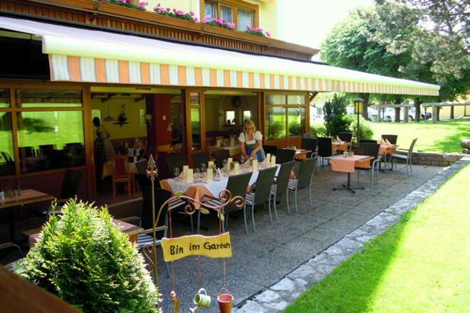 Auf der Terrasse