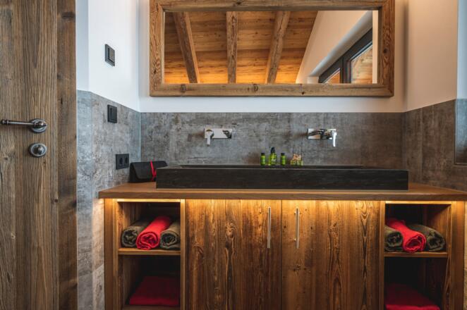 Waschtisch Badezimmer Chalet Steinbock