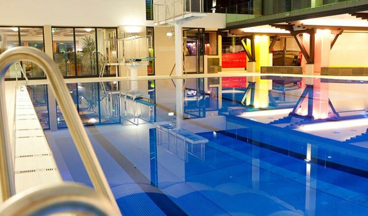 Hochmodernes, multifunktionales Sport- & Freizeitbad