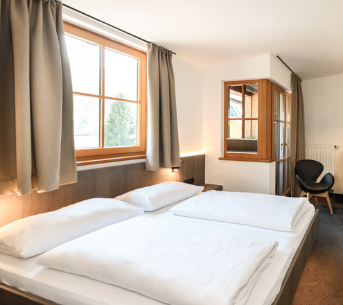 Gemütliche Giebelzimmer im Bikehotel Tauernhof