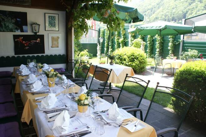 Hochzeitstisch Garten