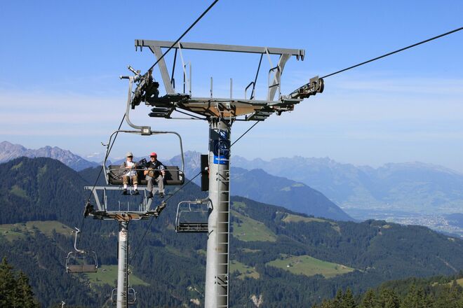 Liftfahrt im Sommer