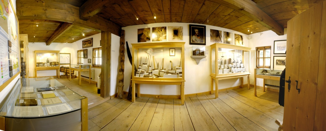 Bergbau- und Gotikmuseum Rundblick