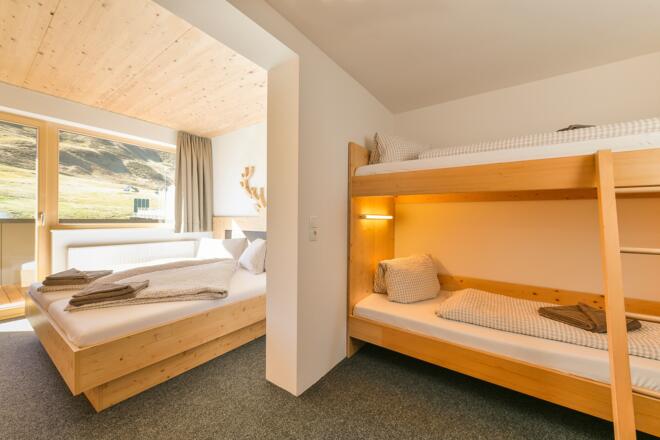 Schlafzimmer im Berghof Golm