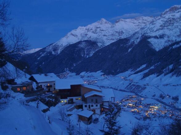 Kartnall Winter bei Nacht