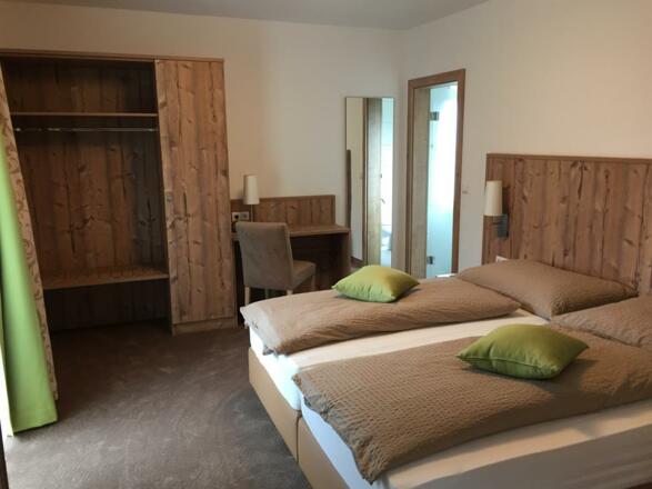 Zimmer Pension David