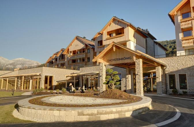 Leading Family Hotel & Resort Dachsteinkönig