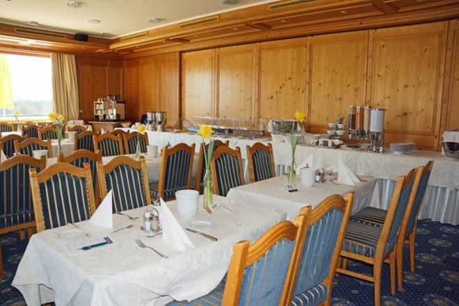 Alpenhotel Speckbacherhof, Frühstücksraum