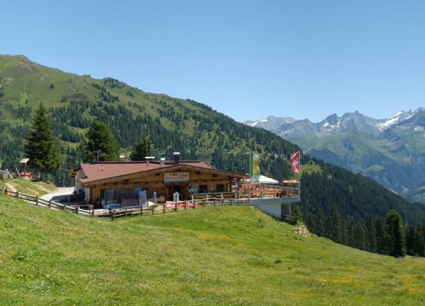Schmankerlalm Kreuzwiesen Alm