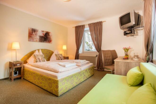 Doppelzimmer in grün