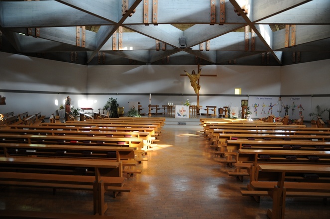 Pfarrvikariatskirche Heiliger Konrad 2