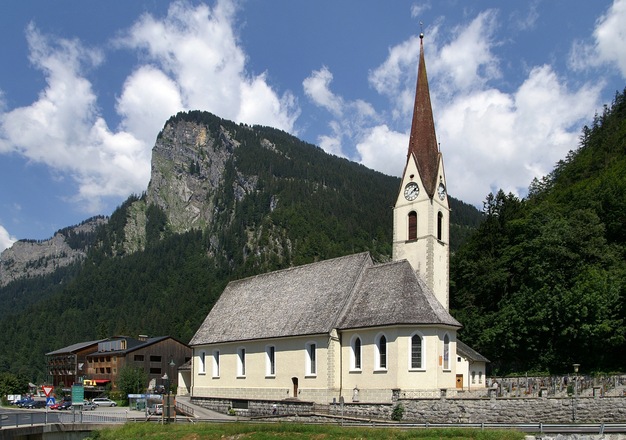 Au, Katholische Pfarrkirche Heiliger Leonhard 1