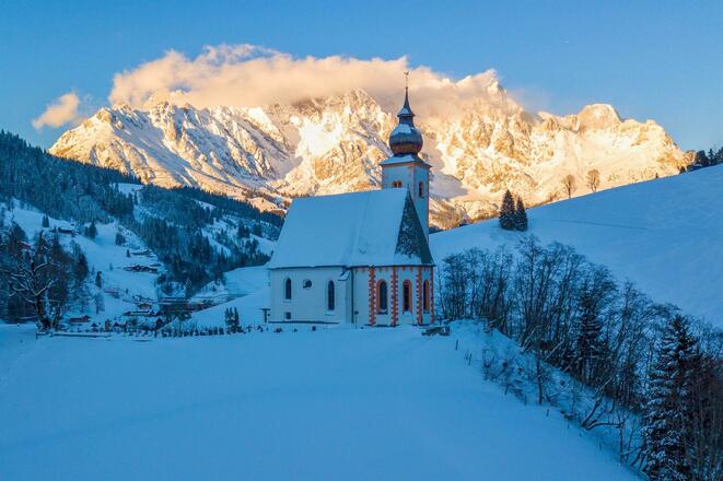 Kirche Winter