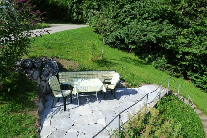 Gästeeigener Garten/Terrasse im Eingangsbereich