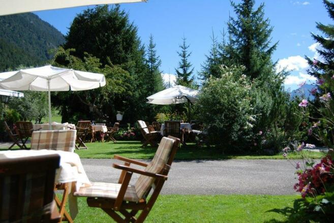 Gastgarten im Hotel Michaelerhof in Gnadenwald