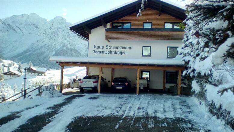 Haus im Winter