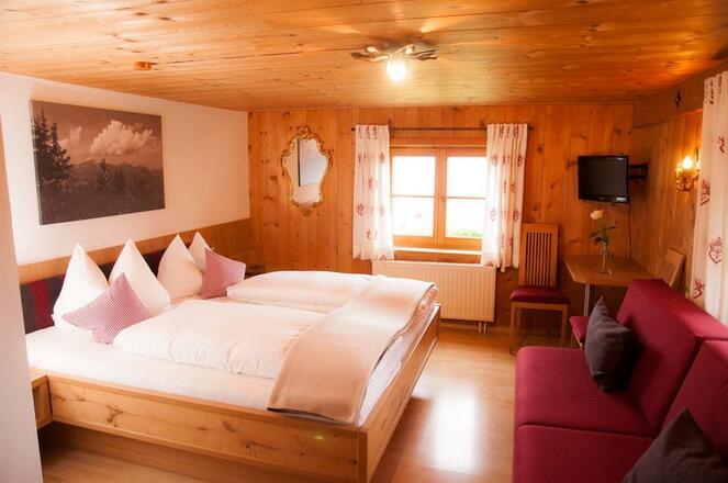 Zimmerbeispiel Mahdtalblick