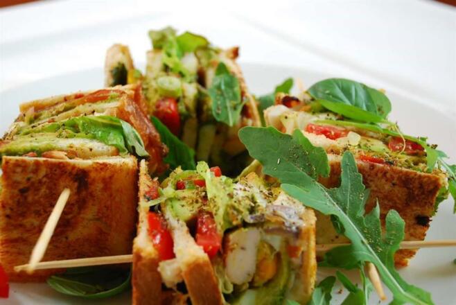 Kunstpause Innsbruck - Wurstkultur Hall in Tirol