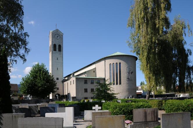 Katholische Pfarrkirche Zum Göttlichen Erlöser 3