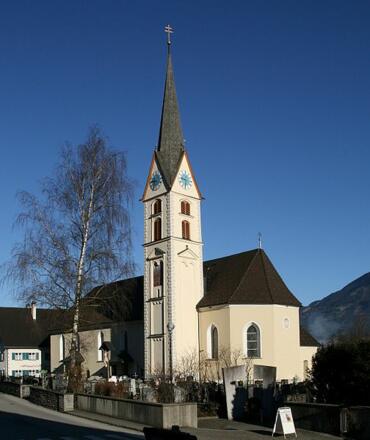 Nenzing, Katholische Pfarrkirche Heiliger Mauritius und Friedhof